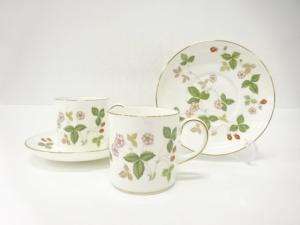 WEDGWOOD　ウェッジウッド　ワイルドストロベリー　モカカップ＆ソーサーペア　洋食器